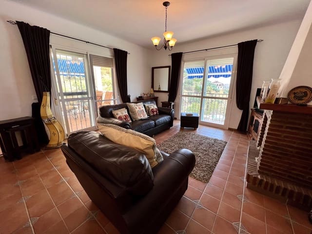 5 sypialnia Willa na sprzedaż w Alcaucín z basenem garażem - 425 000 € (Ref: 6999699)