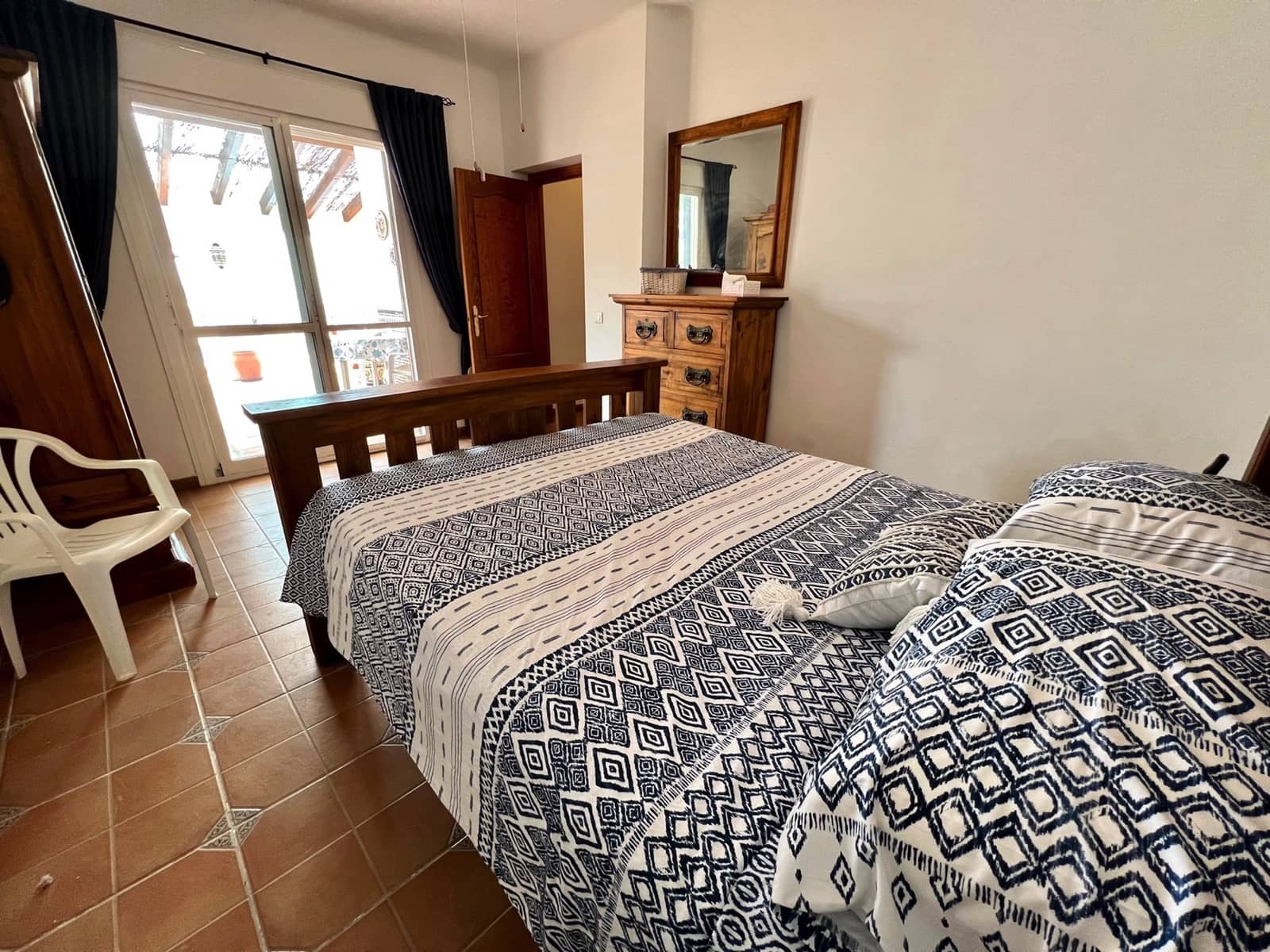 5 soveværelse Villa til salg i Alcaucin med swimmingpool garage - € 425.000 (Ref: 6999699)