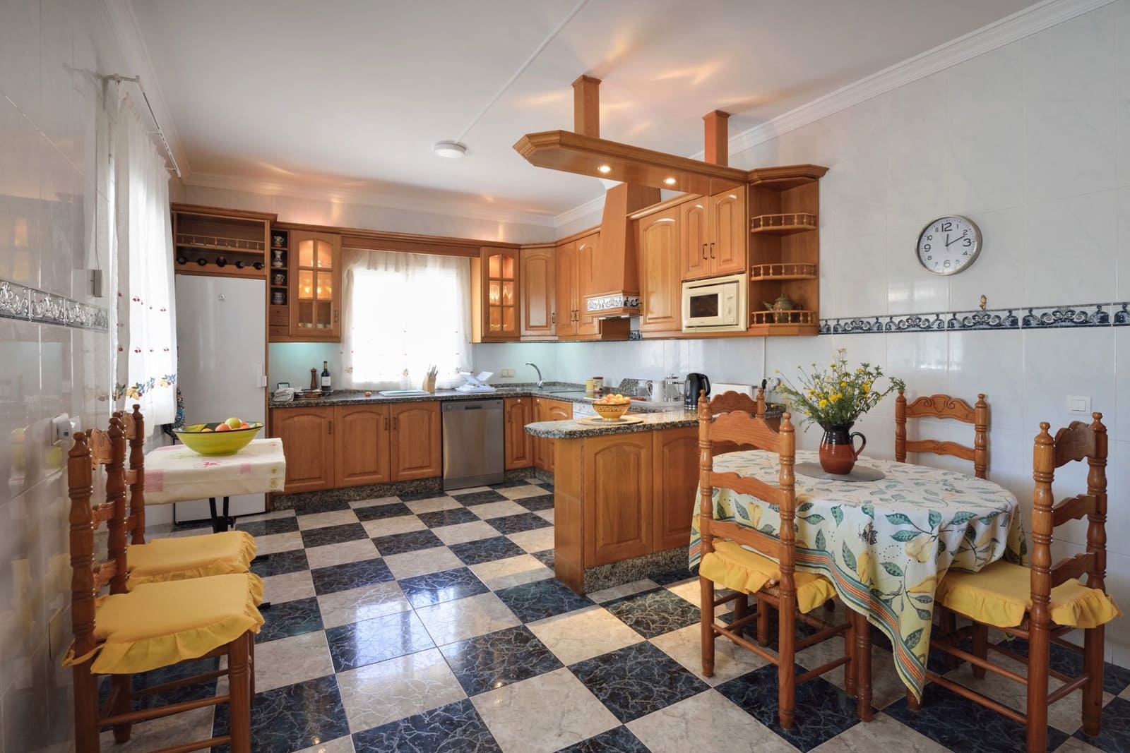 6 soverom Villa til salgs i Los Romanes med svømmebasseng garasje - € 349 000 (Ref: 7098119)