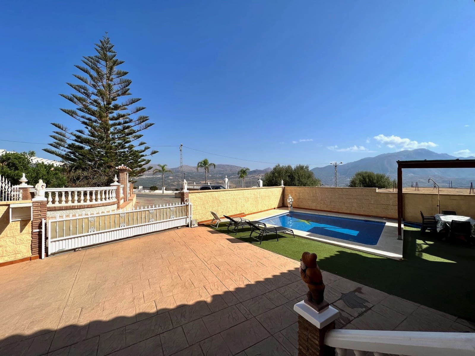 6 soverom Villa til salgs i Los Romanes med svømmebasseng garasje - € 349 000 (Ref: 7098119)