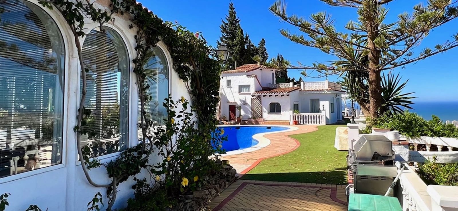 4 soveværelse Villa til salg i Algarrobo med swimmingpool garage - € 599.000 (Ref: 7740134)