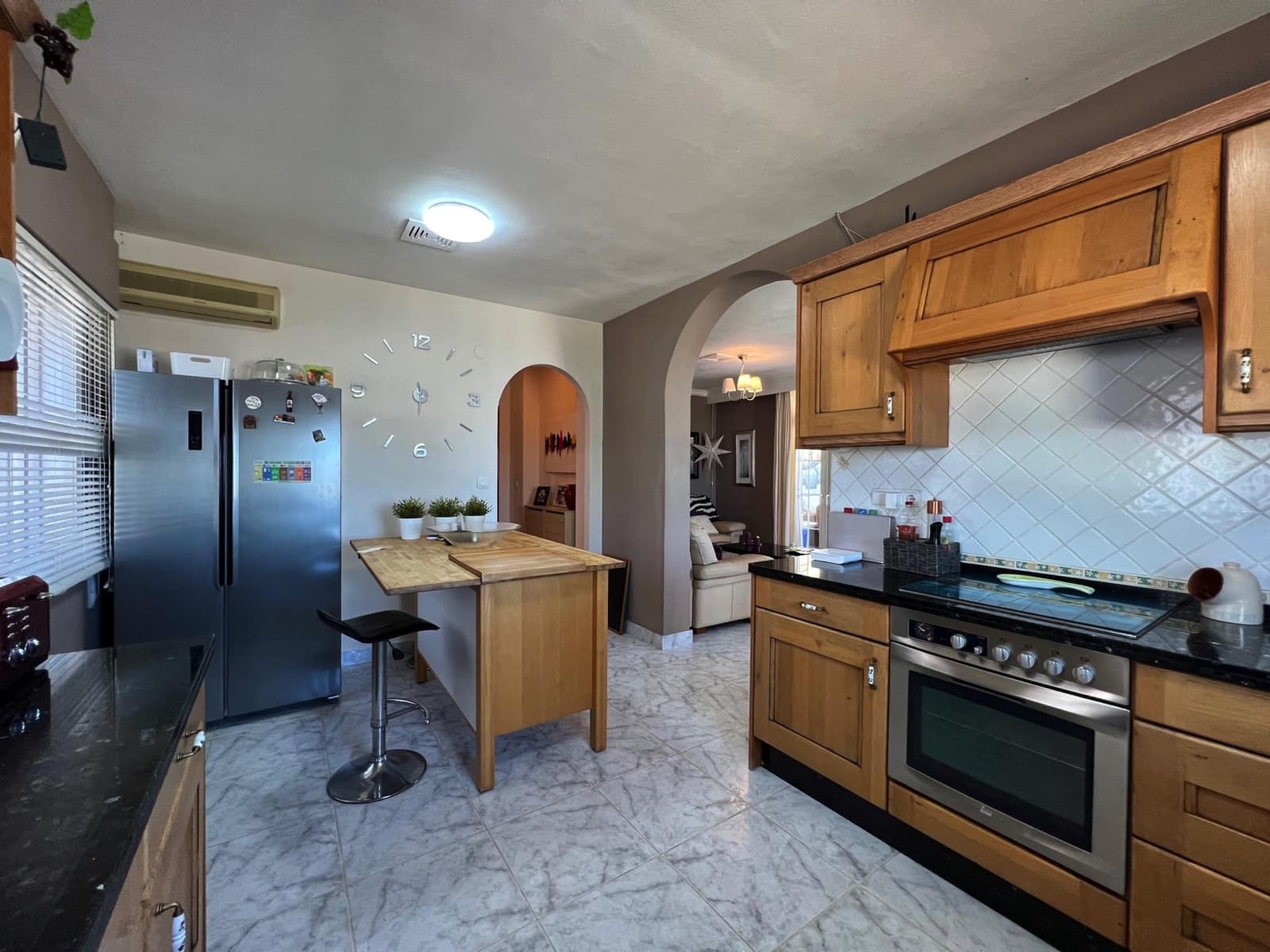 4 soveværelse Villa til salg i Algarrobo med swimmingpool garage - € 599.000 (Ref: 7740134)