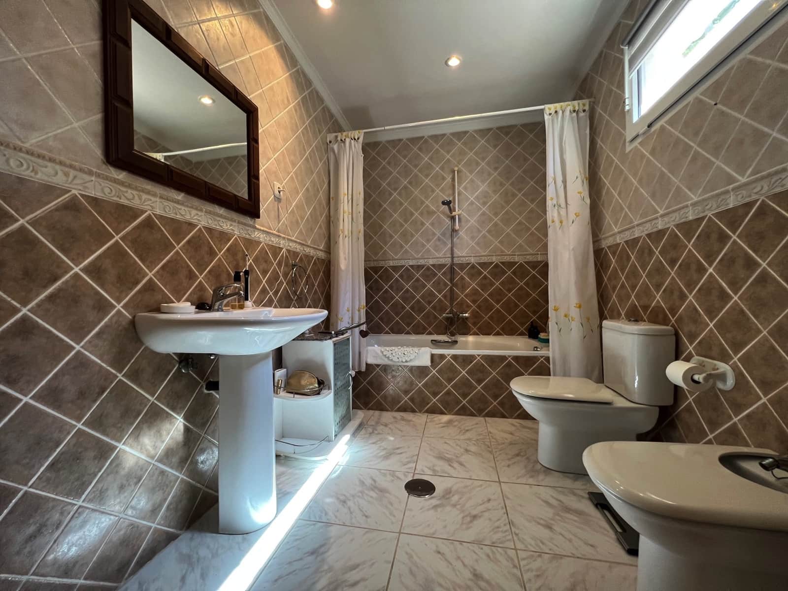 4 soveværelse Villa til salg i Algarrobo med swimmingpool garage - € 599.000 (Ref: 7740134)