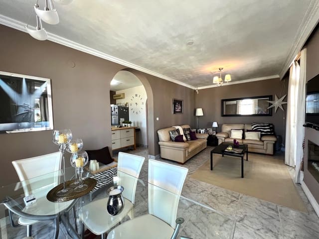 4 bedroom Villa for sale in Algarrobo with pool garage - € 599,000 (Ref: 7740134)