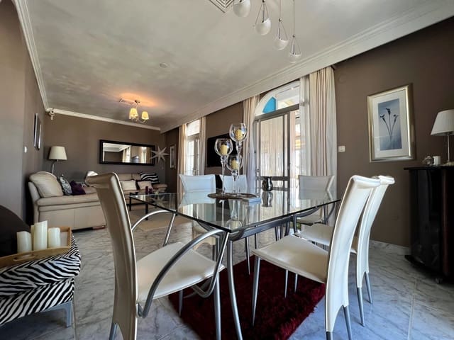 4 bedroom Villa for sale in Algarrobo with pool garage - € 599,000 (Ref: 7740134)