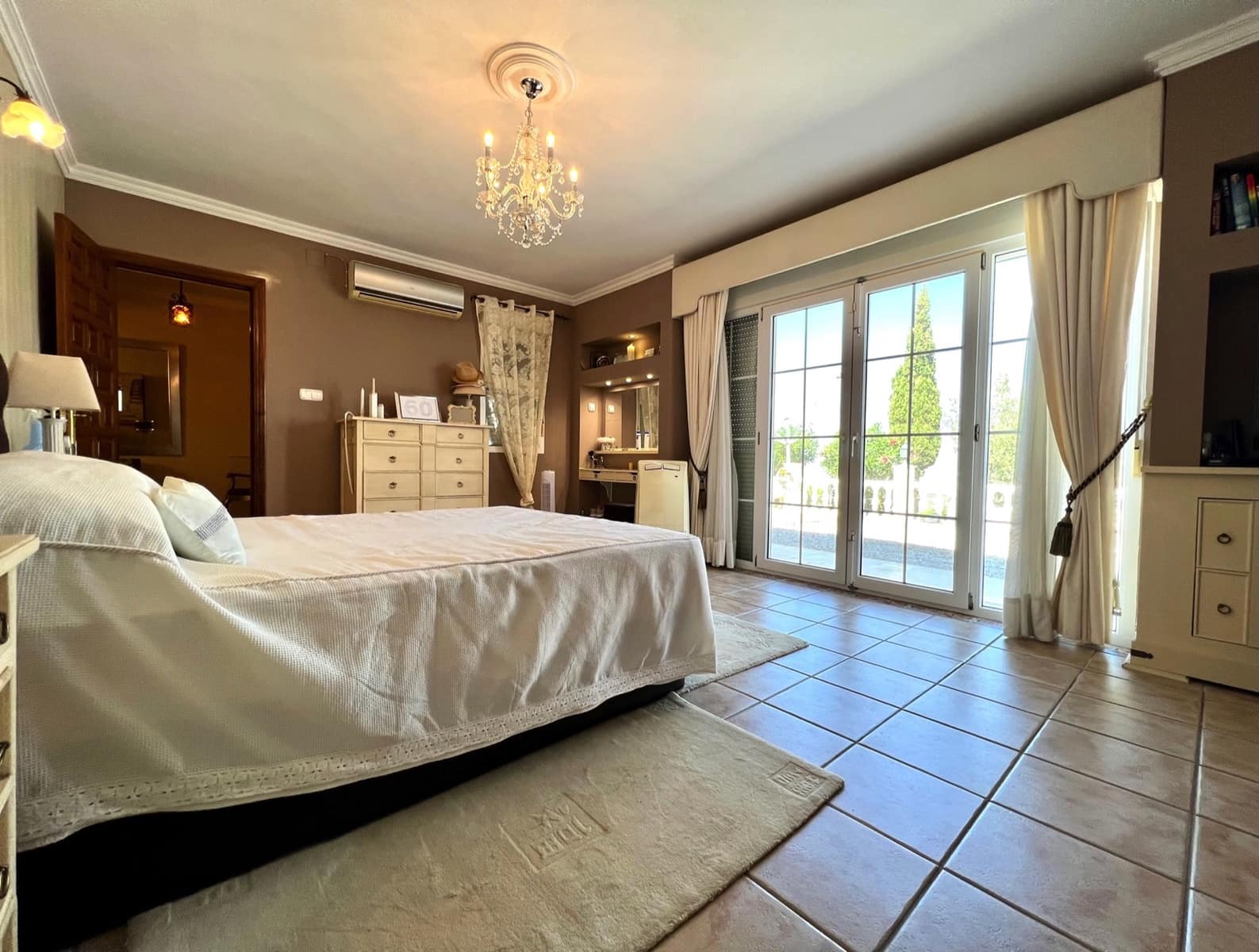 4 soveværelse Villa til salg i Algarrobo med swimmingpool garage - € 599.000 (Ref: 7740134)