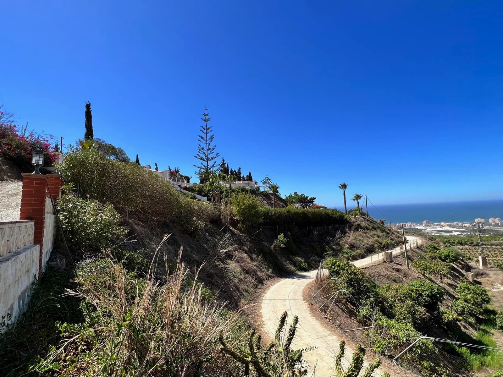 4 soveværelse Villa til salg i Algarrobo med swimmingpool garage - € 599.000 (Ref: 7740134)