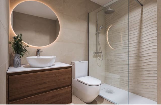 2 bedroom Apartment for sale in Estepona with pool garage - € 363,000 (Ref: 8089984)