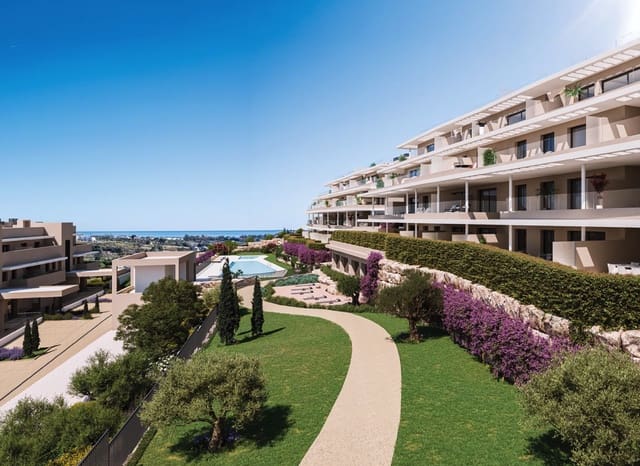 2 bedroom Apartment for sale in Estepona with pool garage - € 363,000 (Ref: 8089984)