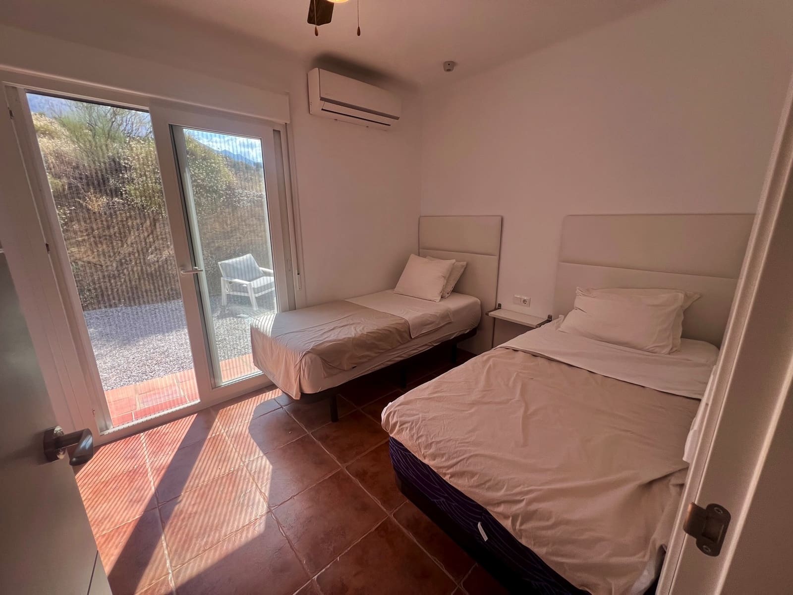 3 soveværelse Villa til salg i Canillas de Aceituno med swimmingpool garage - € 450.000 (Ref: 8370356)