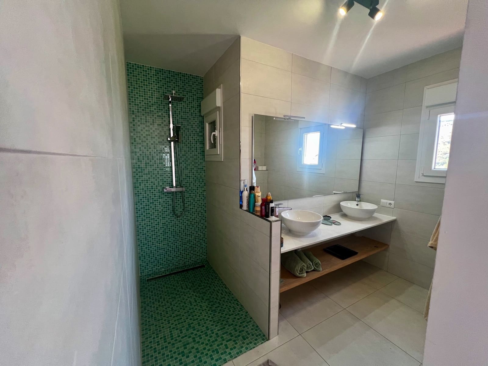 3 soveværelse Villa til salg i Canillas de Aceituno med swimmingpool garage - € 450.000 (Ref: 8370356)