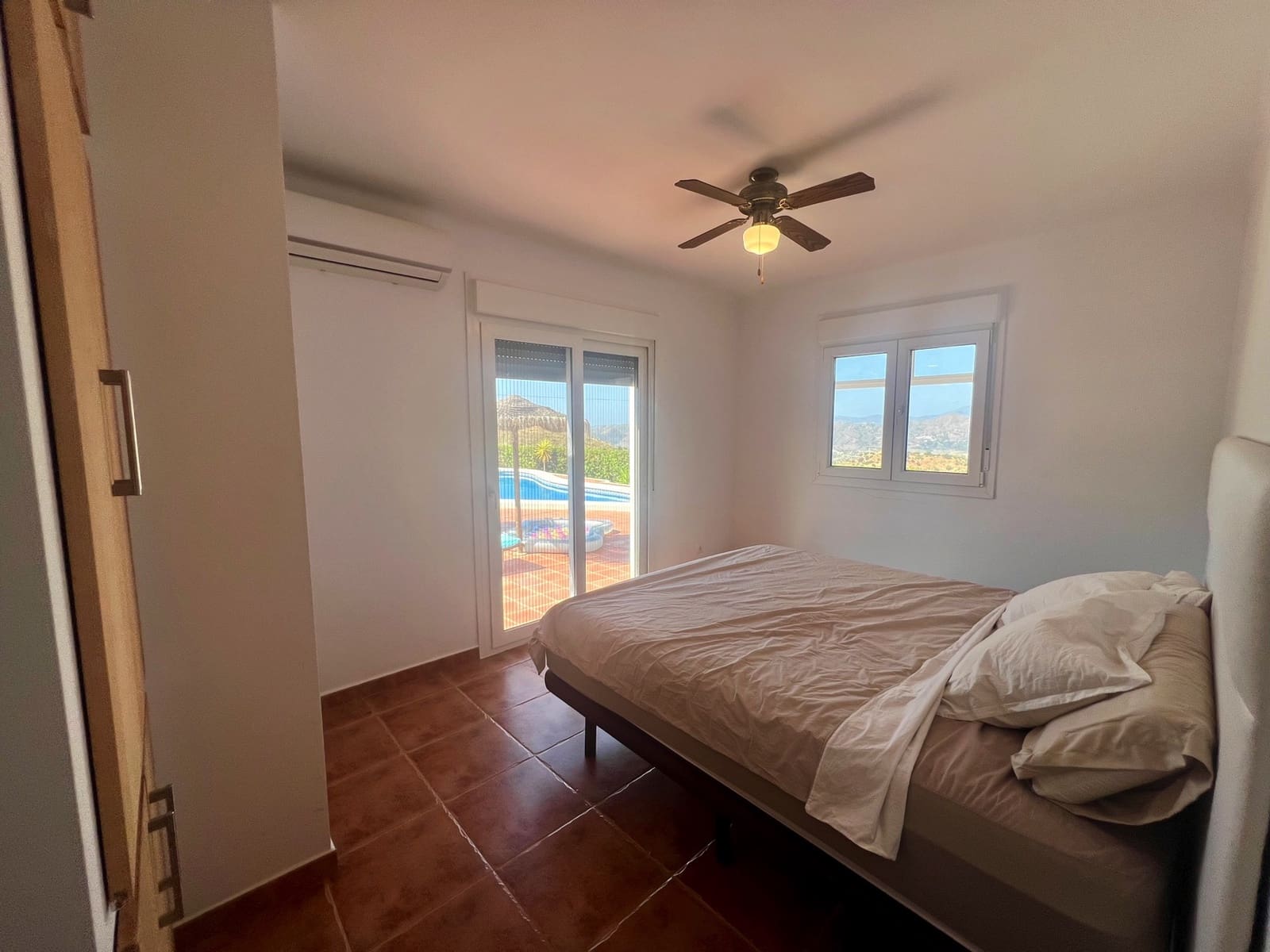 3 soveværelse Villa til salg i Canillas de Aceituno med swimmingpool garage - € 450.000 (Ref: 8370356)