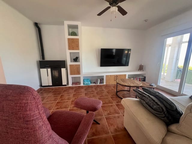 3 sovrum Villa till salu i Canillas de Aceituno med pool garage - 450 000 € (Ref: 8370356)