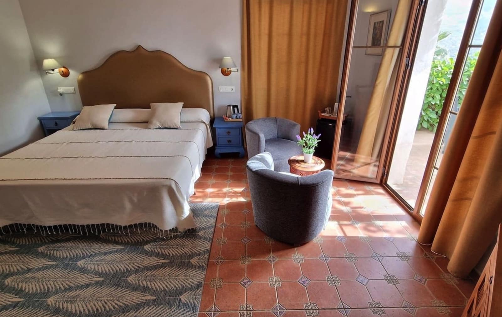 11 soveværelse Erhverv til salg i Alcaucin med swimmingpool garage - € 1.270.000 (Ref: 8474455)