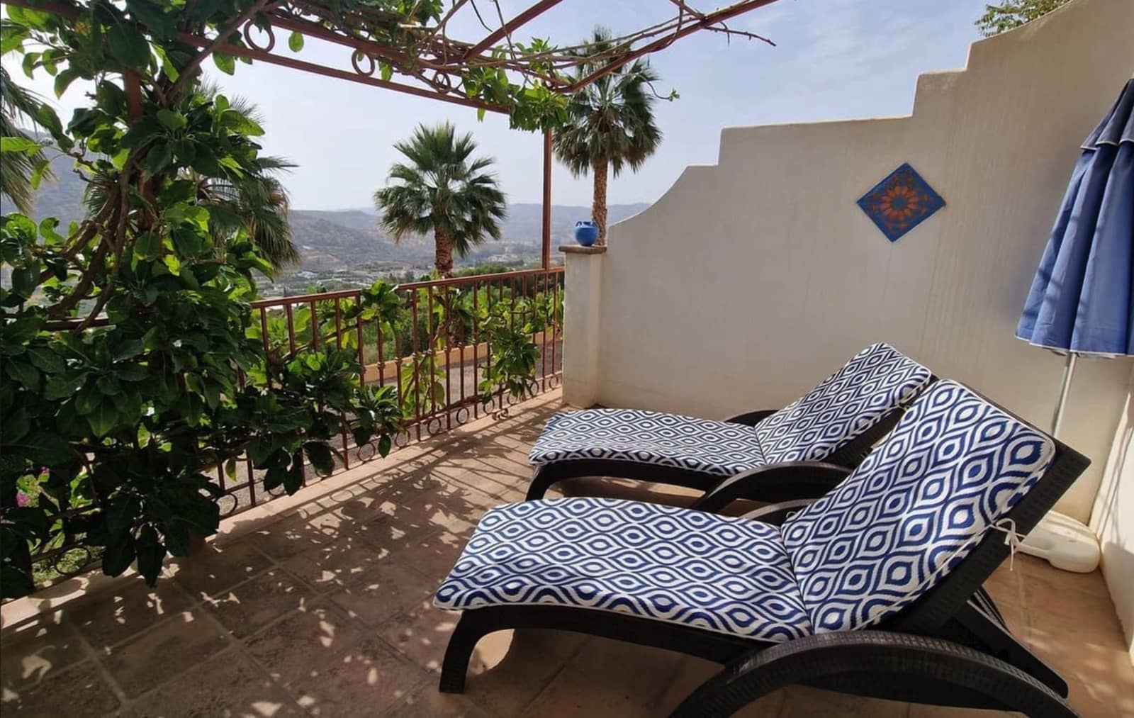 11 soveværelse Erhverv til salg i Alcaucin med swimmingpool garage - € 1.270.000 (Ref: 8474455)