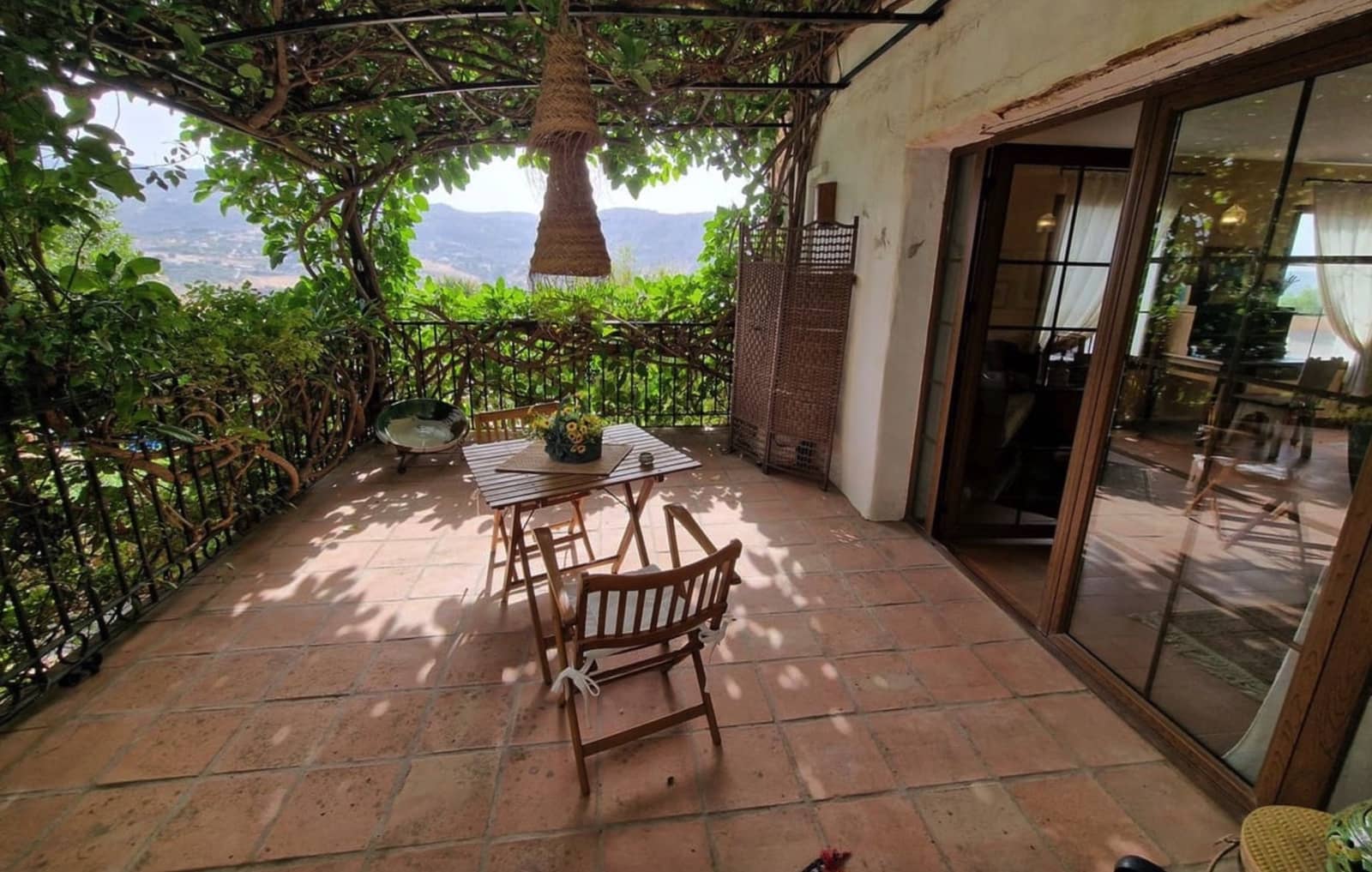 11 soveværelse Erhverv til salg i Alcaucin med swimmingpool garage - € 1.270.000 (Ref: 8474455)