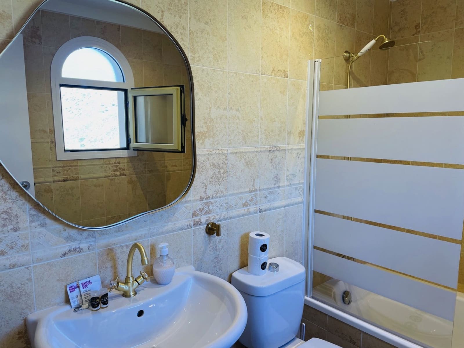 3 soveværelse Lejlighed til salg i Torrox med swimmingpool garage - € 420.000 (Ref: 8677092)