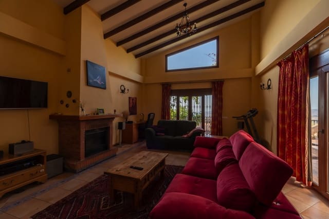 3 soverom Villa til salgs i Periana med svømmebasseng garasje - € 729 000 (Ref: 8707529)