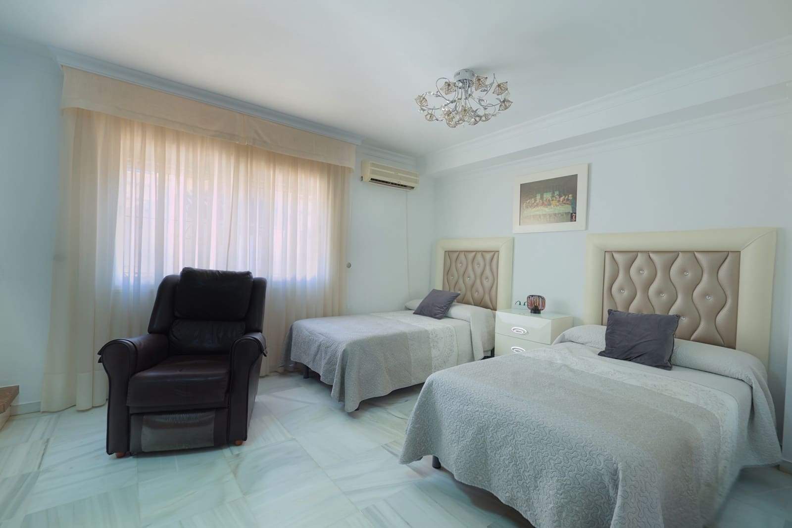 3 soveværelse Villa til salg i Torre del Mar med swimmingpool garage - € 410.000 (Ref: 8717208)