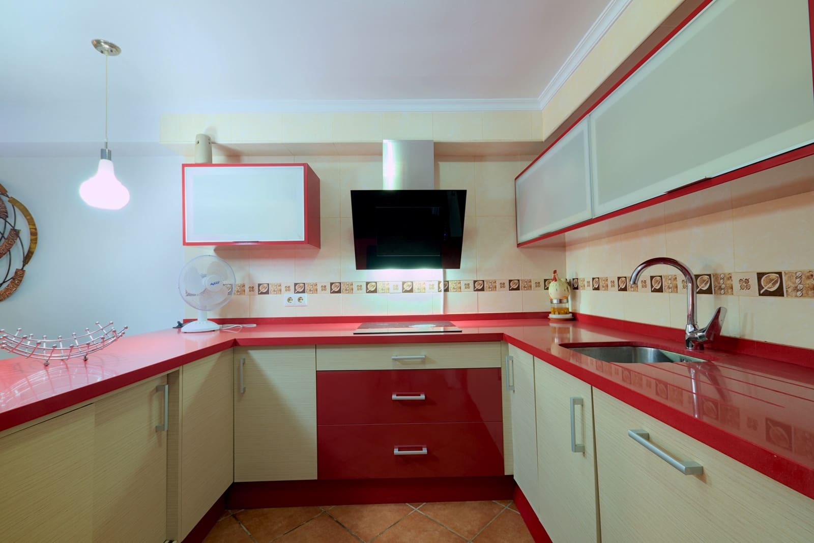 3 soveværelse Villa til salg i Torre del Mar med swimmingpool garage - € 410.000 (Ref: 8717208)