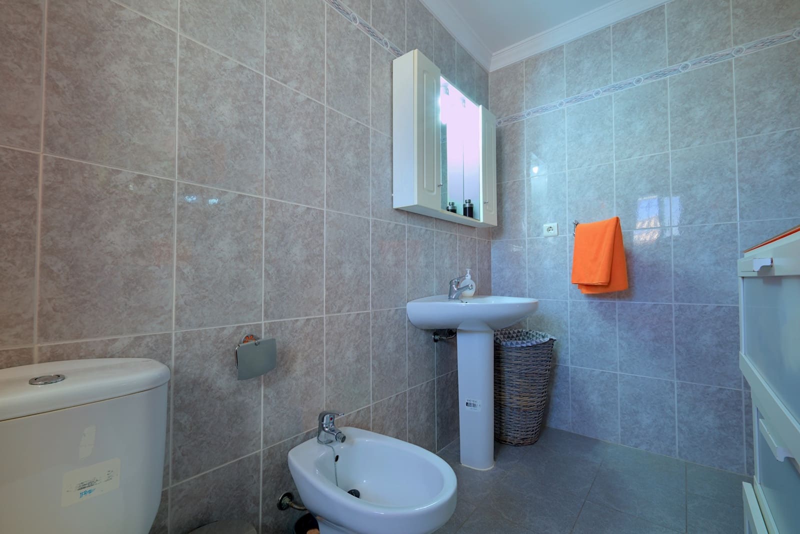 3 soveværelse Villa til salg i Torre del Mar med swimmingpool garage - € 410.000 (Ref: 8717208)