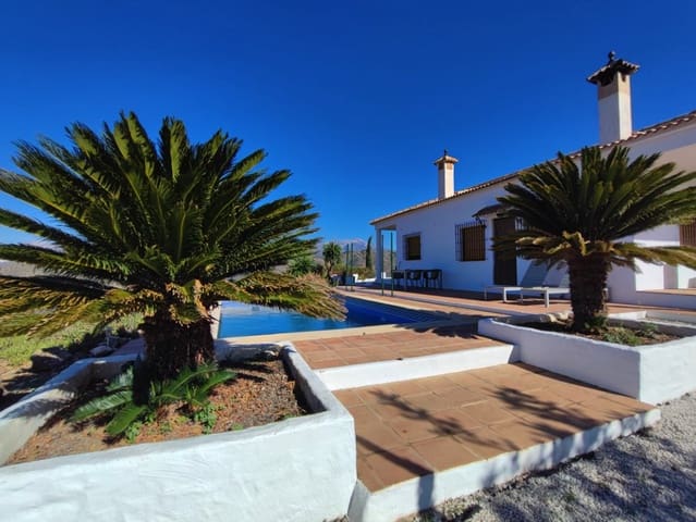 4 Zimmer Villa zu verkaufen in Comares mit Pool Garage - 350.000 € (Ref: 8736134)