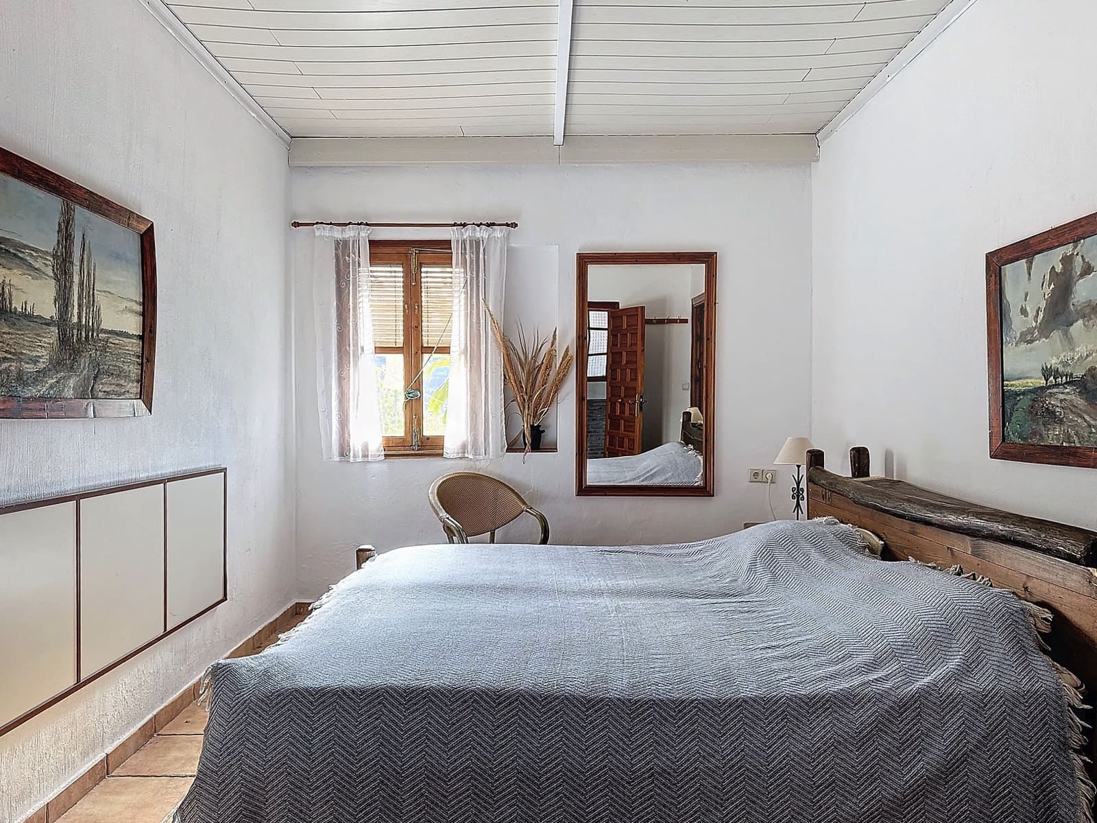 8 slaapkamer Commercieel te koop in Sedella met zwembad garage - € 695.000 (Ref: 8902833)