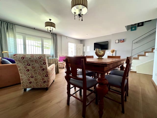 2 chambre Villa/Maison Mitoyenne à vendre à Lagos, Vélez-Málaga - 385 000 € (Ref: 8936007)