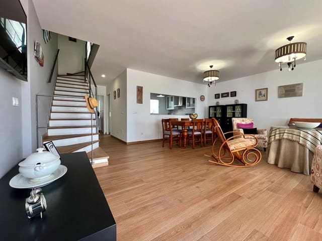 2 chambre Villa/Maison Mitoyenne à vendre à Lagos, Vélez-Málaga - 385 000 € (Ref: 8936007)