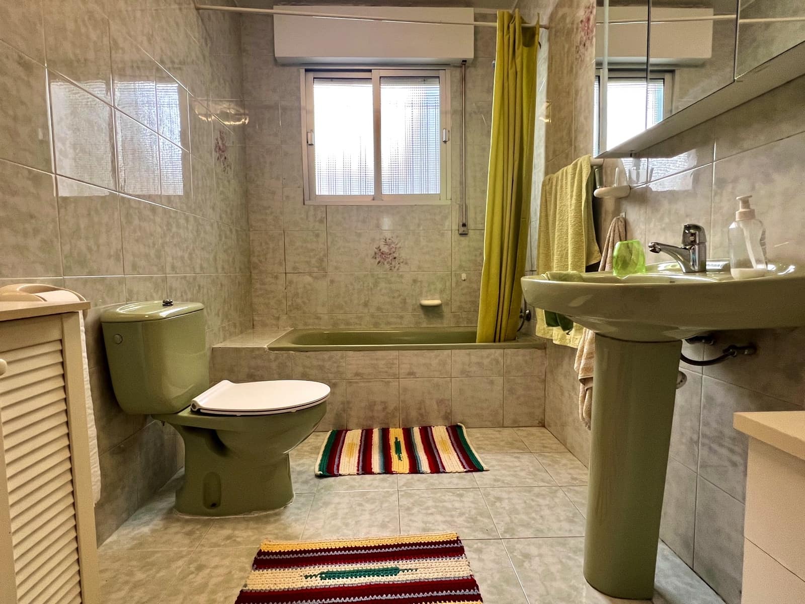 4 soveværelse Villa til salg i Alcaucin med swimmingpool garage - € 334.000 (Ref: 8949788)