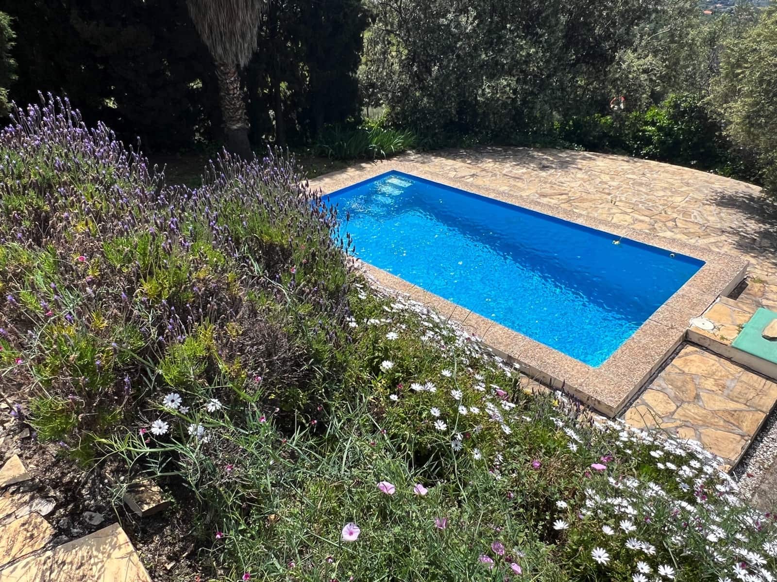 4 soveværelse Villa til salg i Alcaucin med swimmingpool garage - € 334.000 (Ref: 8949788)