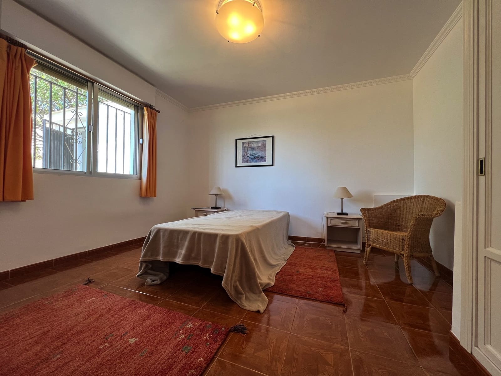 4 soveværelse Villa til salg i Alcaucin med swimmingpool garage - € 334.000 (Ref: 8949788)