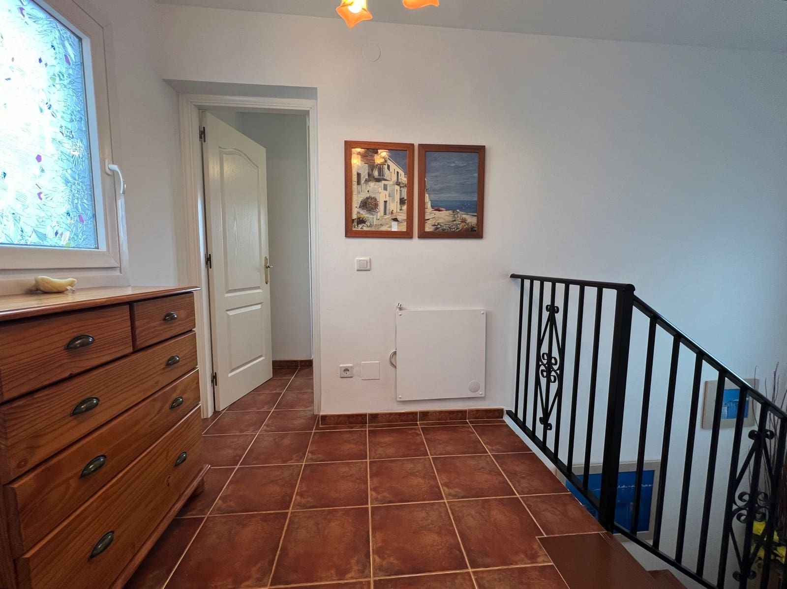 4 soveværelse Villa til salg i Alcaucin med swimmingpool - € 335.000 (Ref: 8962145)