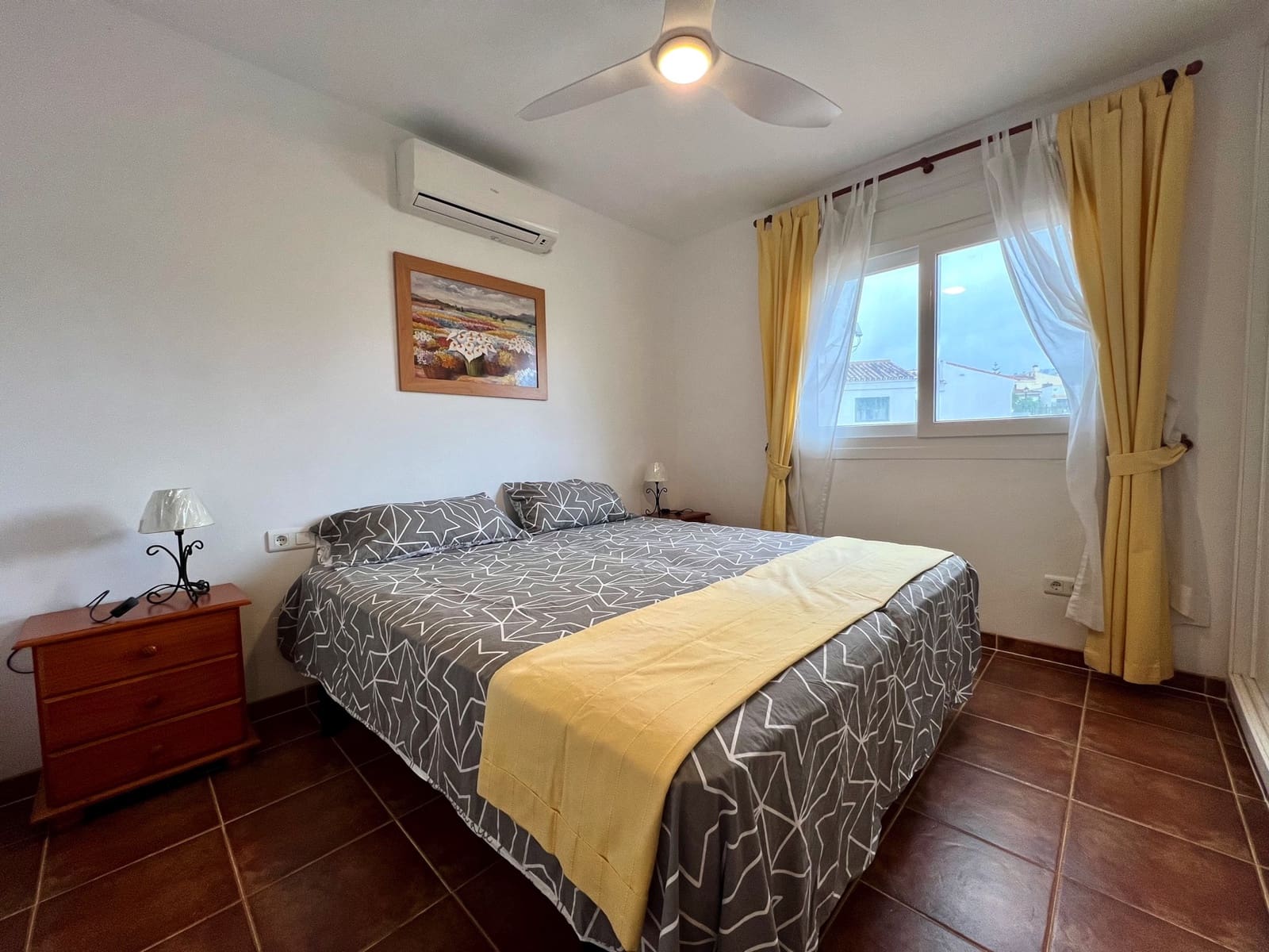 4 soveværelse Villa til salg i Alcaucin med swimmingpool - € 335.000 (Ref: 8962145)