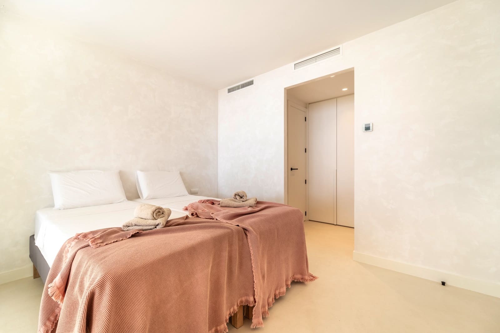 5 soveværelse Villa til salg i Malaga by med swimmingpool garage - € 1.850.000 (Ref: 8971765)