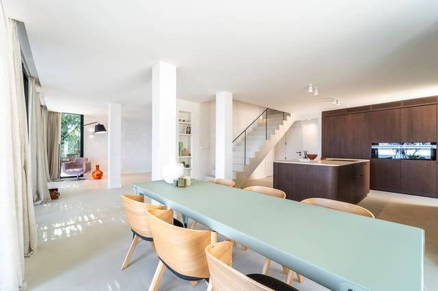 5 soveværelse Villa til salg i Málaga by med swimmingpool garage - € 1.850.000 (Ref: 8971765)