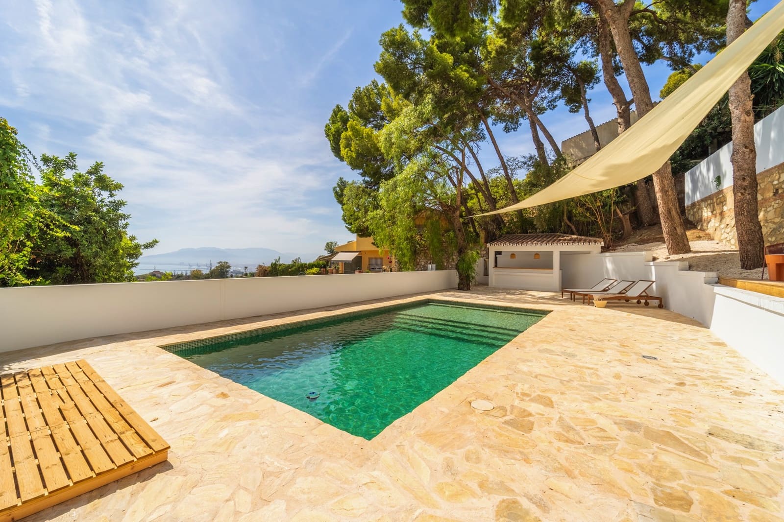 5 soveværelse Villa til salg i Malaga by med swimmingpool garage - € 1.850.000 (Ref: 8971765)