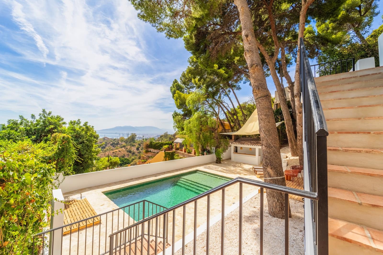5 soveværelse Villa til salg i Malaga by med swimmingpool garage - € 1.850.000 (Ref: 8971765)