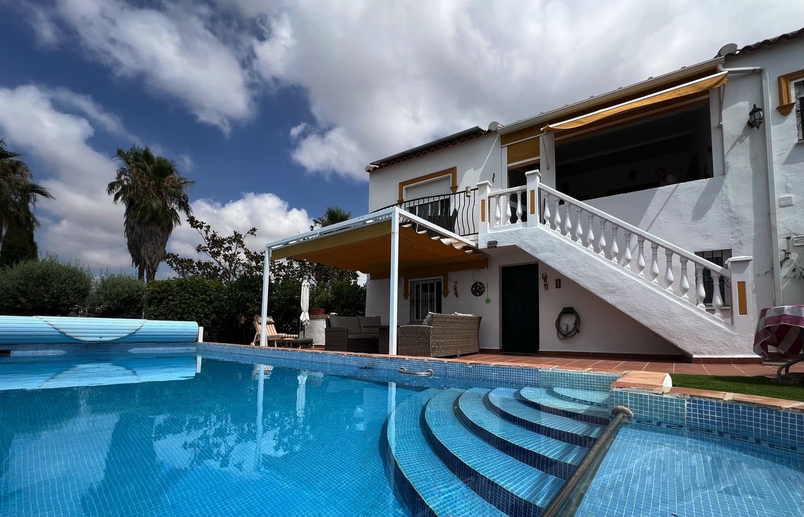 3 soveværelse Villa til salg i Vinuela med swimmingpool garage - € 364.000 (Ref: 9115558)