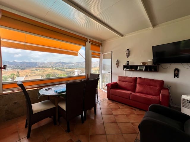 3 soveværelse Villa til salg i Viñuela med swimmingpool garage - € 364.000 (Ref: 9115558)