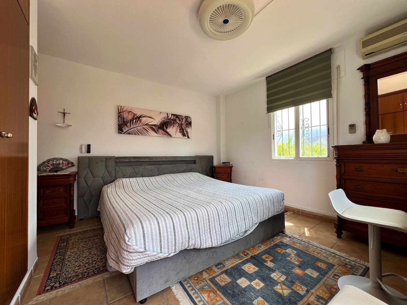 3 soveværelse Villa til salg i Vinuela med swimmingpool garage - € 364.000 (Ref: 9115558)