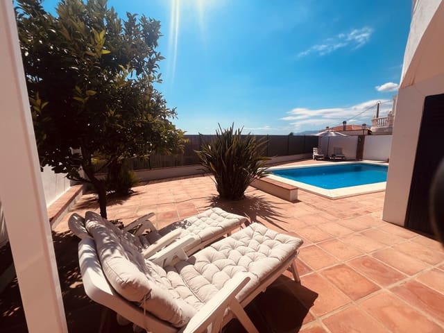 4 soveværelse Villa til salg i Alcaucín med swimmingpool garage - € 315.000 (Ref: 9143672)