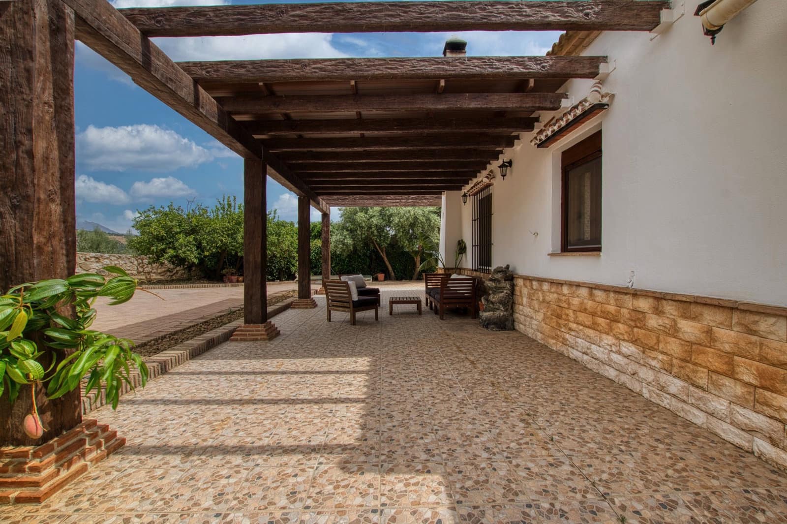 4 slaapkamer Villa te koop in Periana met zwembad garage - € 380.000 (Ref: 9184400)