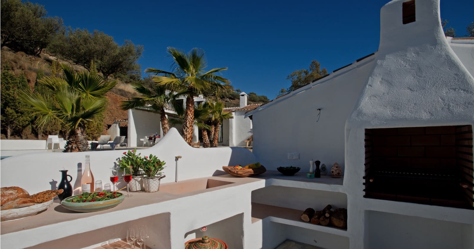 4 soveværelse Villa til salg i Canillas de Aceituno med swimmingpool garage - € 849.000 (Ref: 9201720)