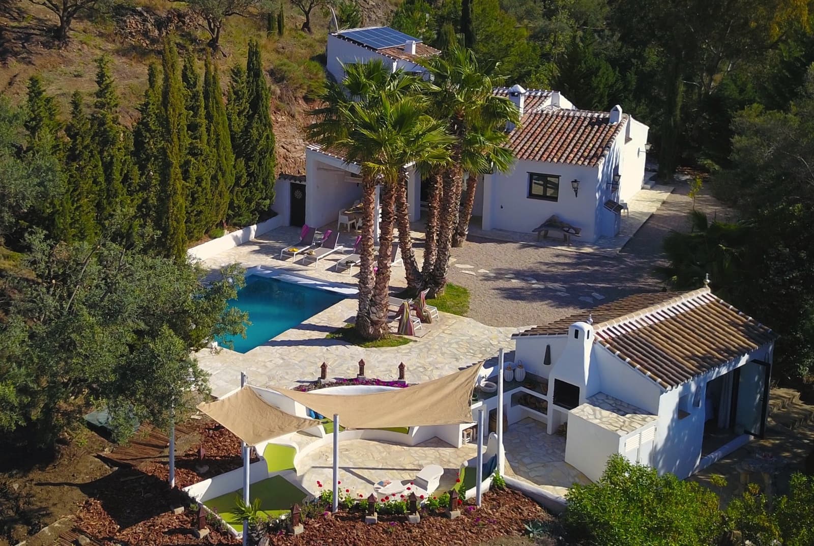 4 soveværelse Villa til salg i Canillas de Aceituno med swimmingpool garage - € 849.000 (Ref: 9201720)