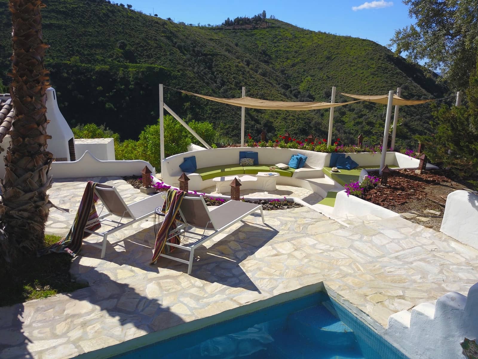 4 soveværelse Villa til salg i Canillas de Aceituno med swimmingpool garage - € 849.000 (Ref: 9201720)