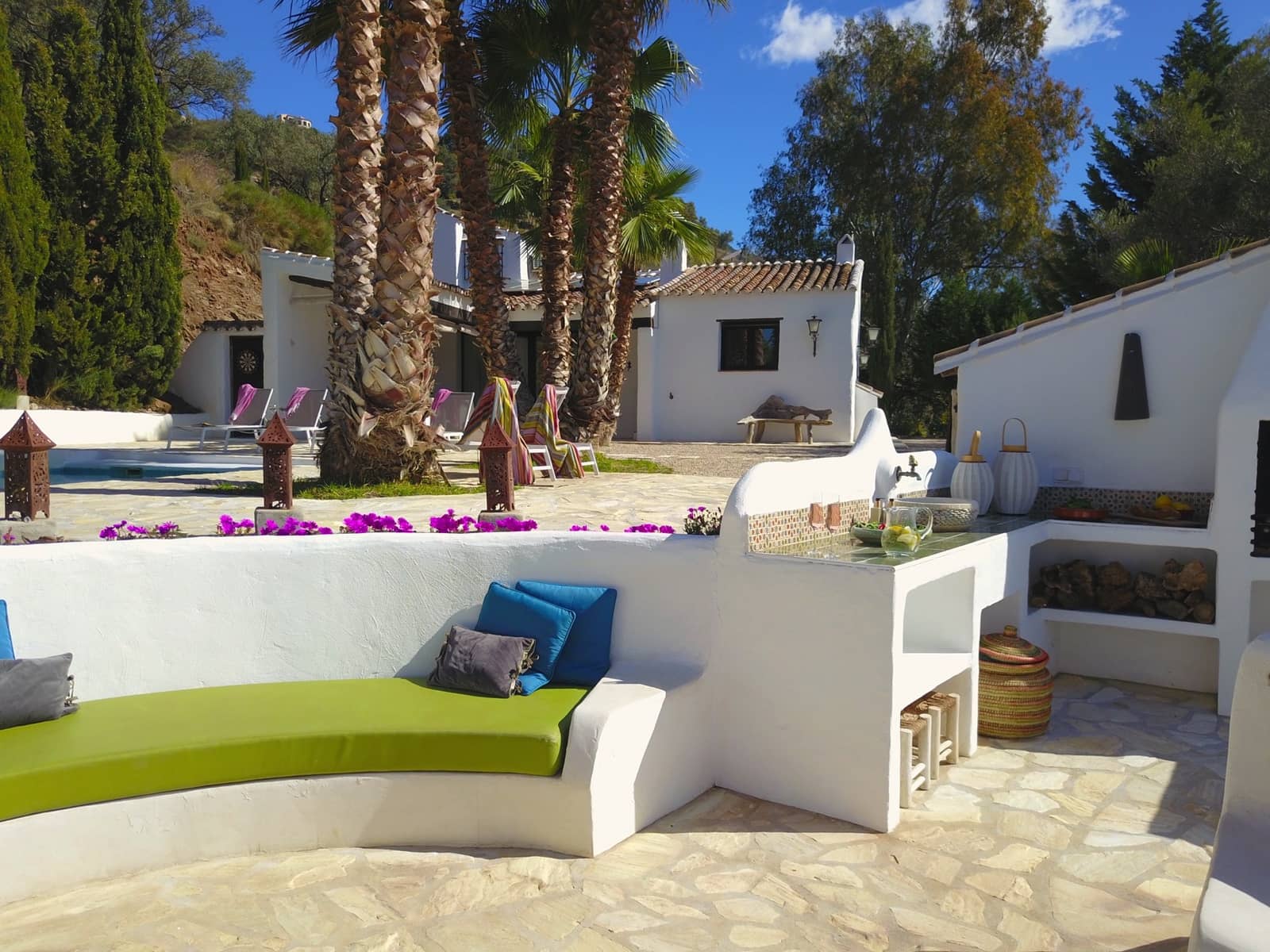 4 soveværelse Villa til salg i Canillas de Aceituno med swimmingpool garage - € 849.000 (Ref: 9201720)