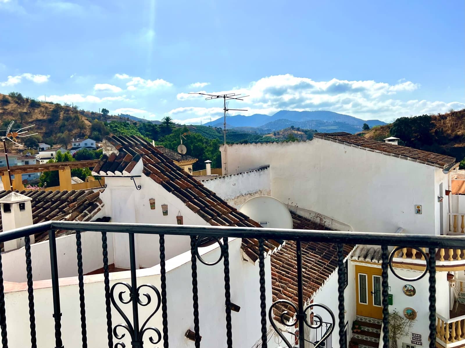 5 soveværelse Rækkehus til salg i Vinuela - € 170.000 (Ref: 9245750)