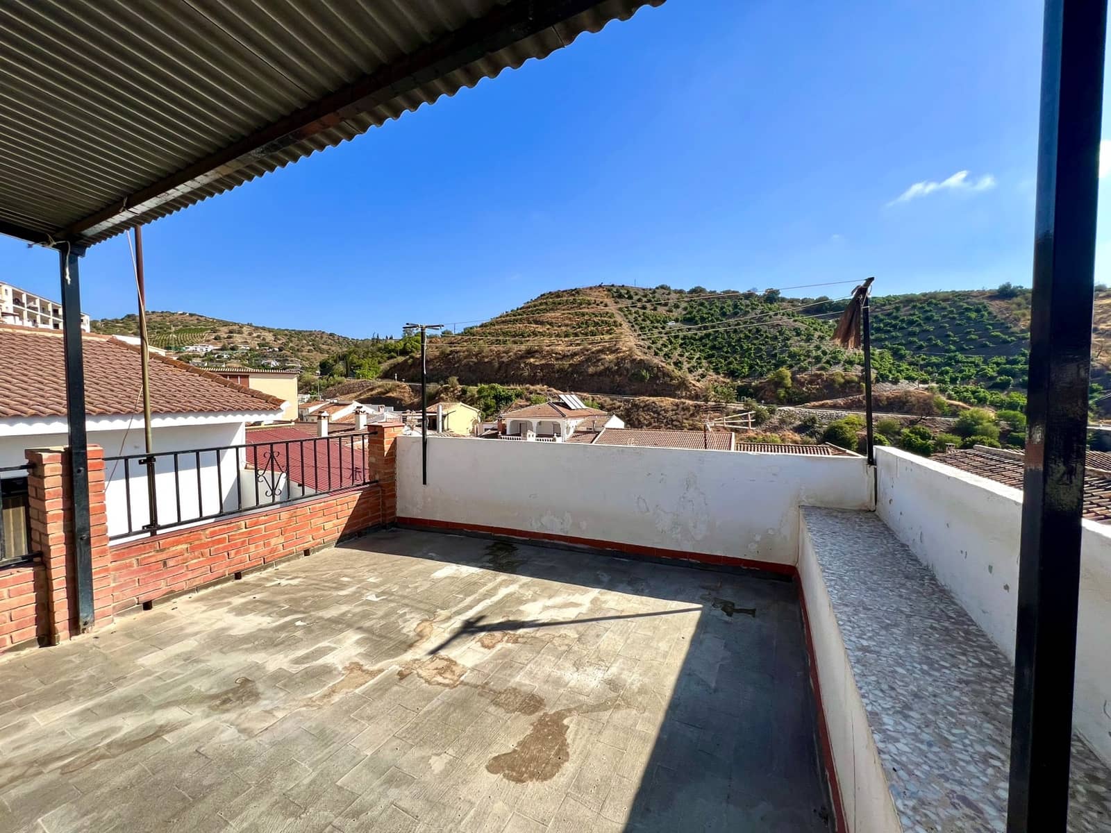 5 soveværelse Rækkehus til salg i Vinuela - € 170.000 (Ref: 9245750)