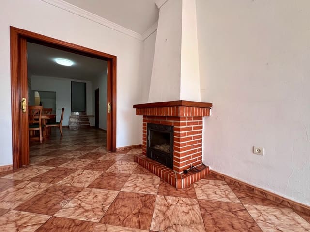 5 sovrum Radhus till salu i Viñuela - 170 000 € (Ref: 9245750)